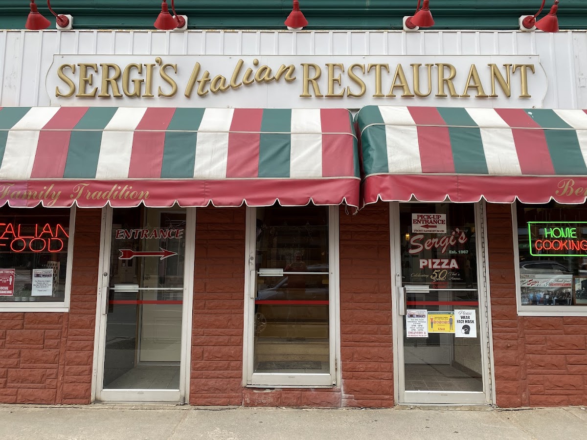 Sergi's Italian Restaurant, Pizzeria & Banquet Hall